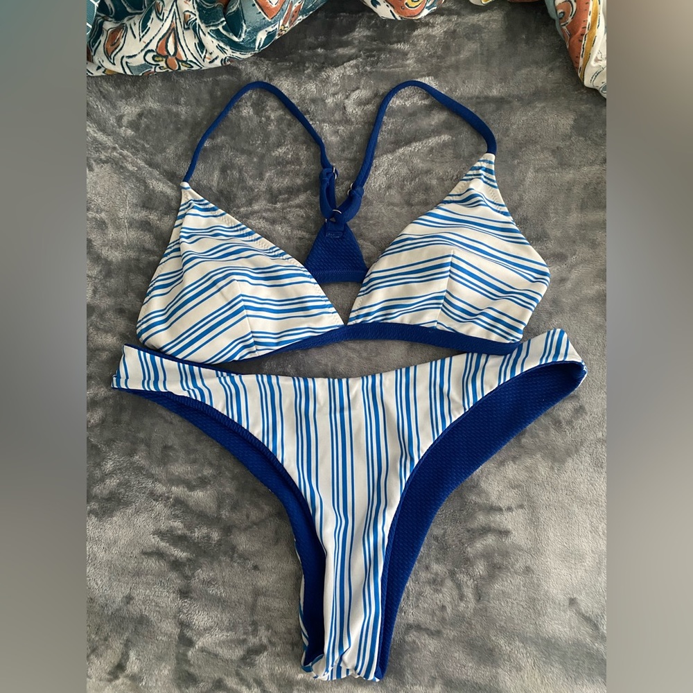 Cupshe Bikini